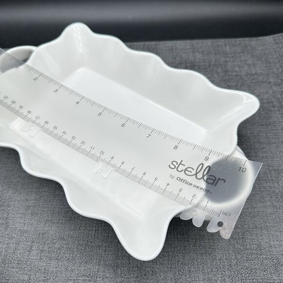 White Scalloped Serving Bowls Set Of 2 Crimped Wavy w/ Handles EUC Simple Dining - Picture 7 of 12